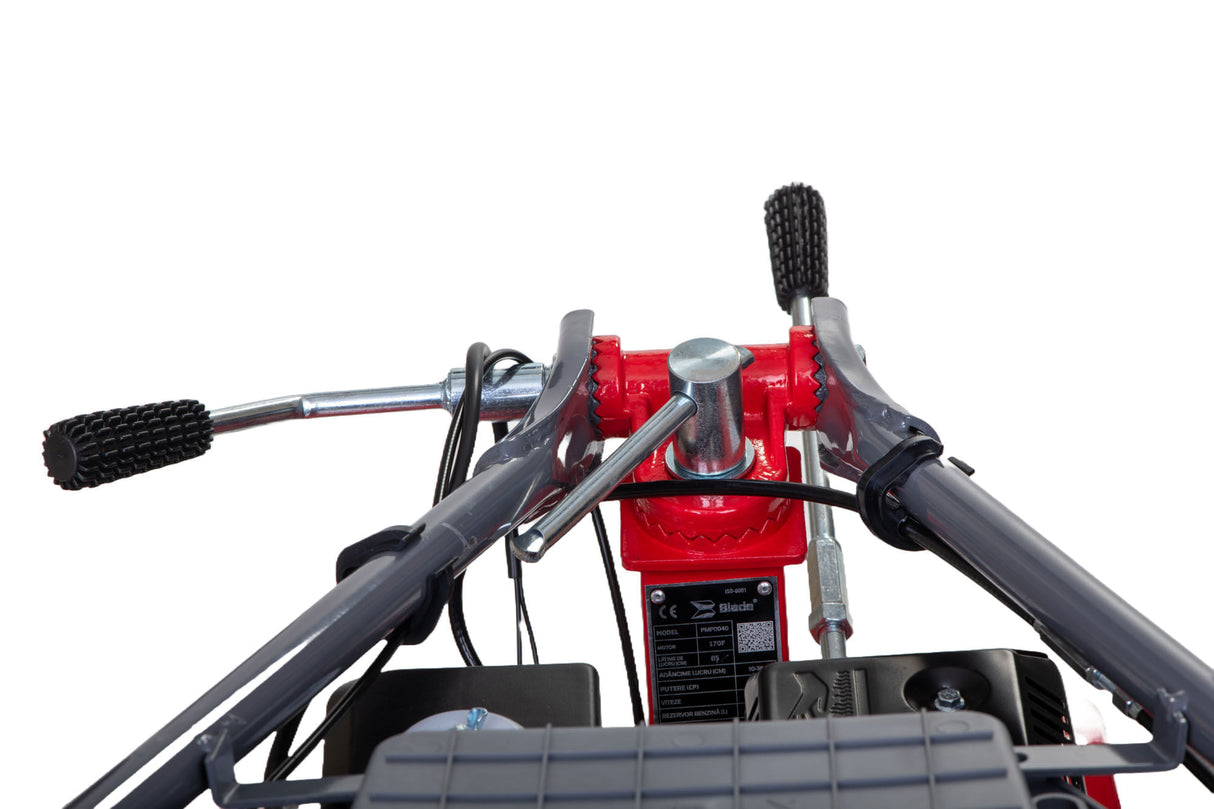 Motosapa pe benzina Blade 800PRO, 8CP, latime de lucru 60-80 cm, roti de transport 4.00-8, plug, rarita si freze pentru sapat, 6, atomico.ro
