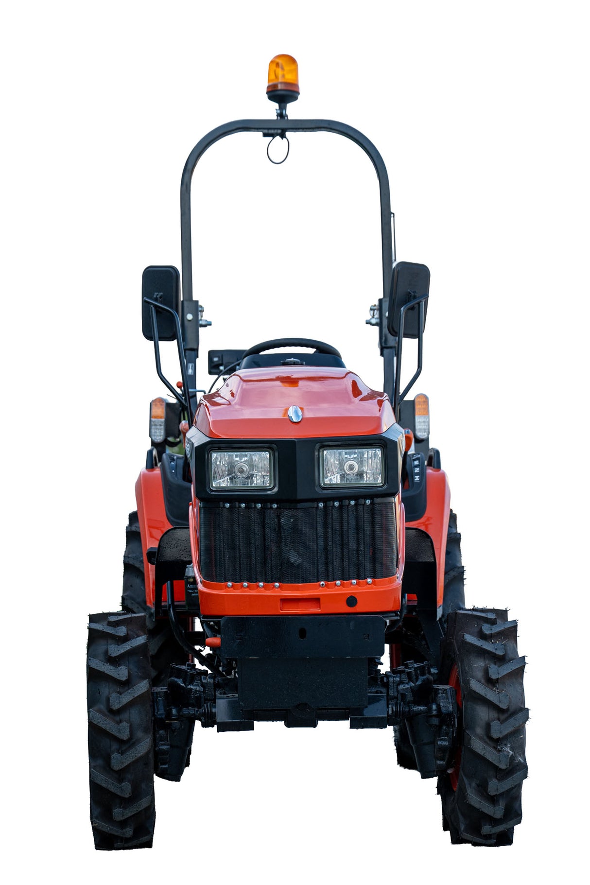Tractor AVENGER - 26 CP, 4x4, motor Mitsubishi, roti radiale, 2, atomico.ro